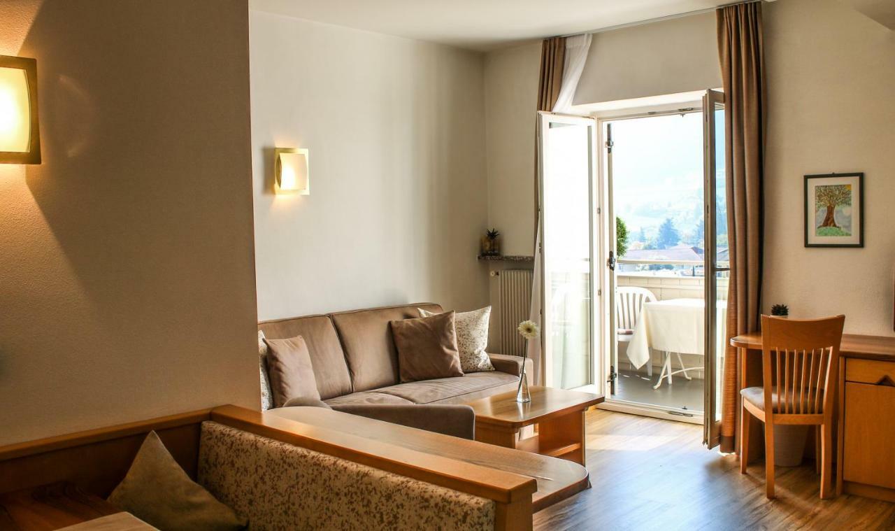 Residence Hirzer Lagundo Bagian luar foto